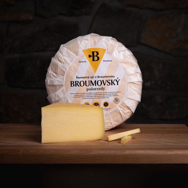 Broumovský polotvrdý